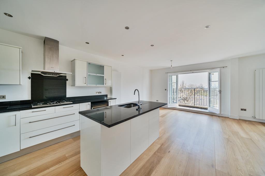 Reception/Kitchen
