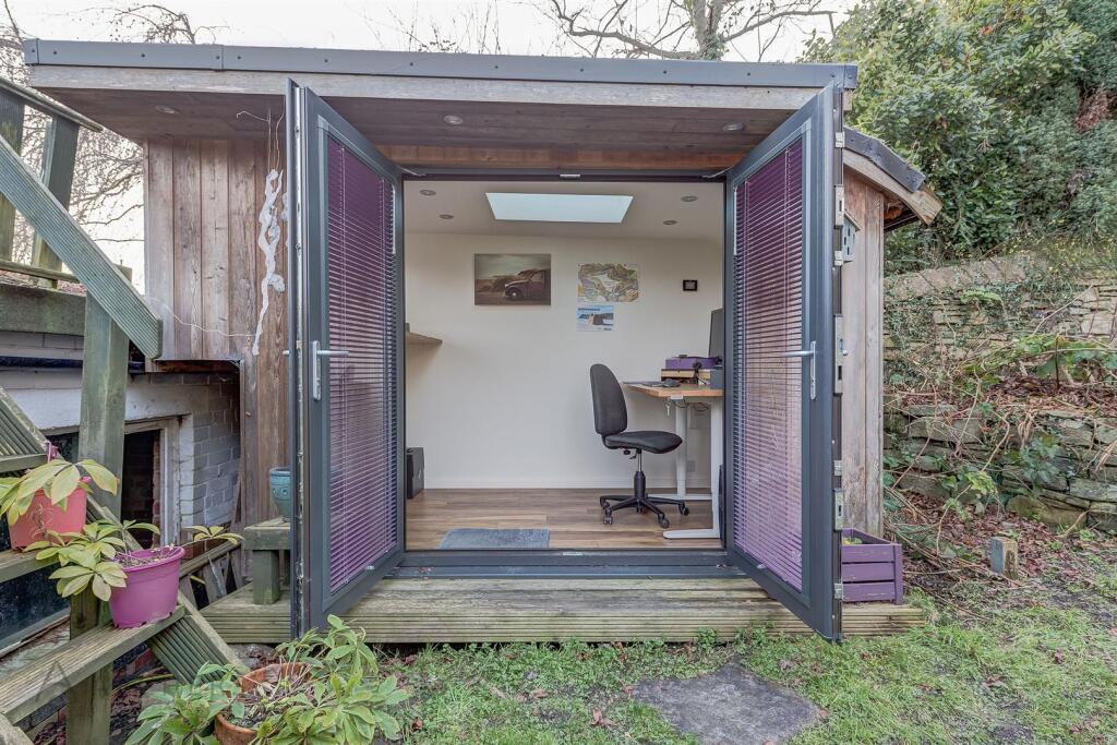 313FulwoodRoad(GardenOffice)(1of3).jpg