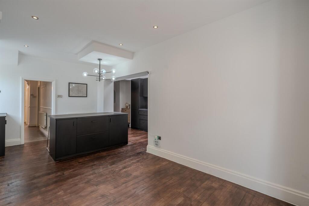 39 Stafford Road-29.jpg