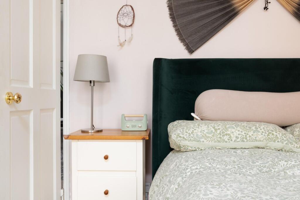 12 Cowper Street-23.jpg