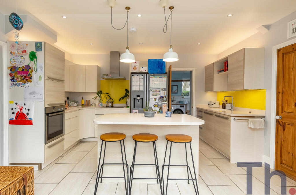 Kitchen with Island