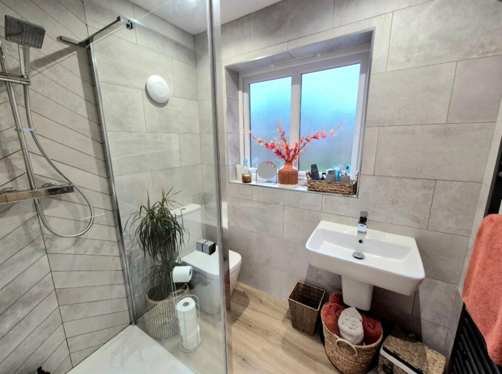 En-Suite Shower Room