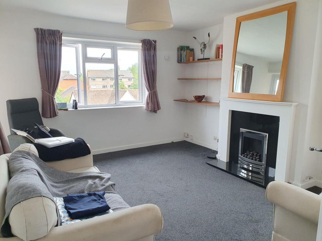 Lounge from door.jpg