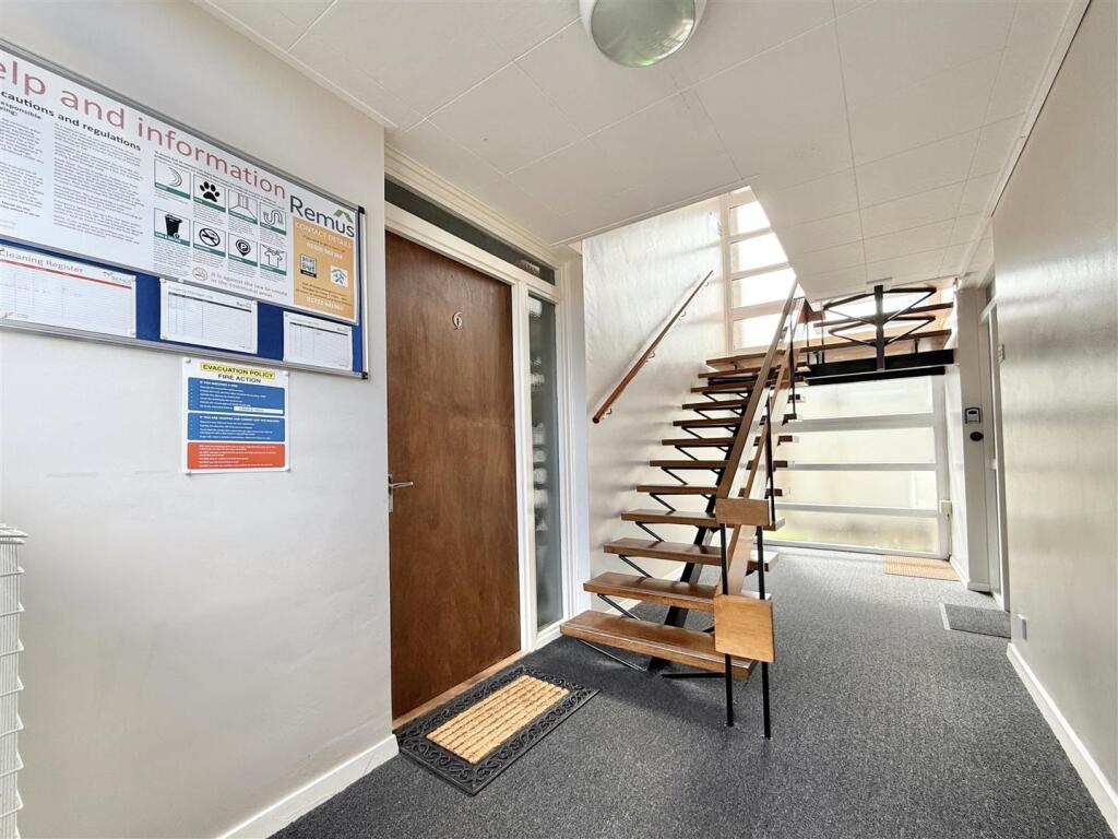 Communal Entrance.jpg