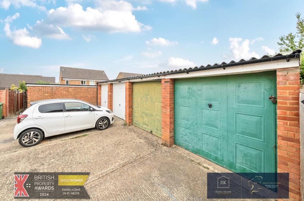 Garage.
