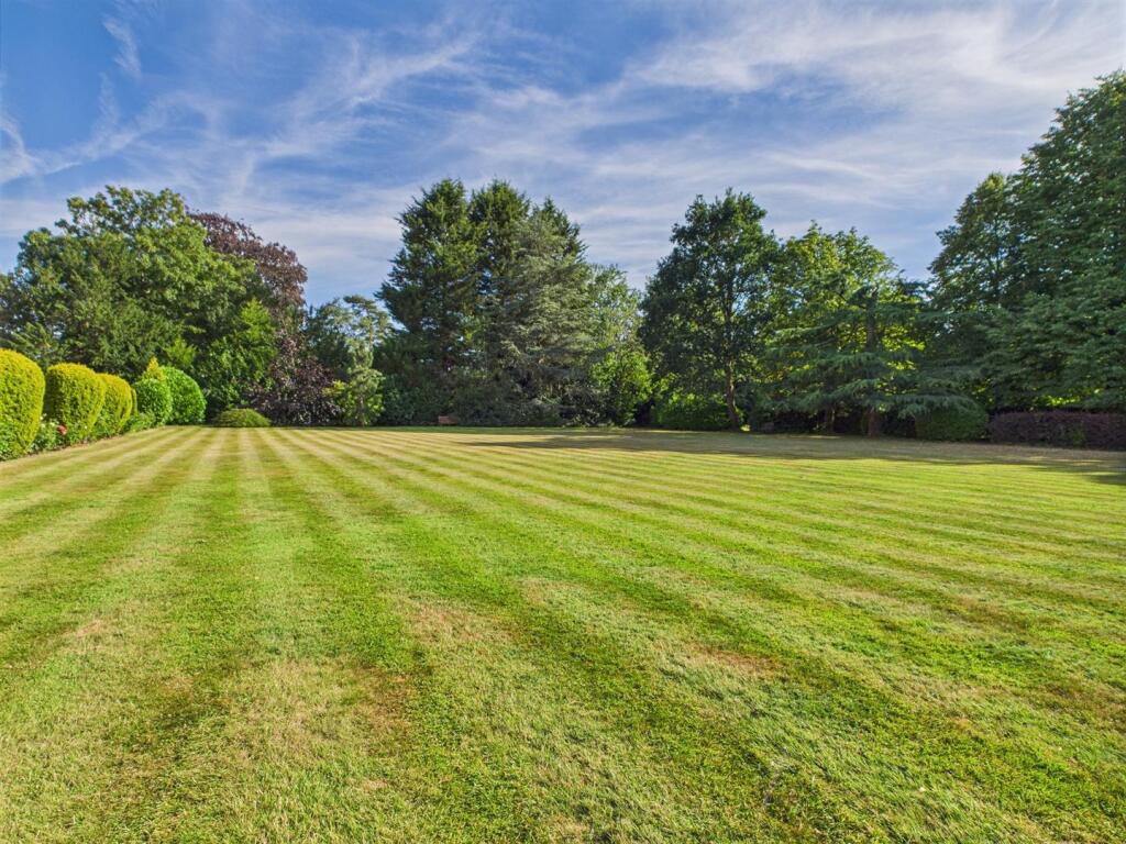 Gardens &amp; Grounds