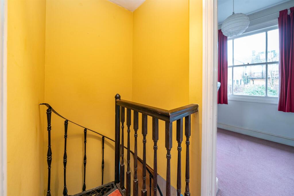70a-Albert-Street-7301.jpg