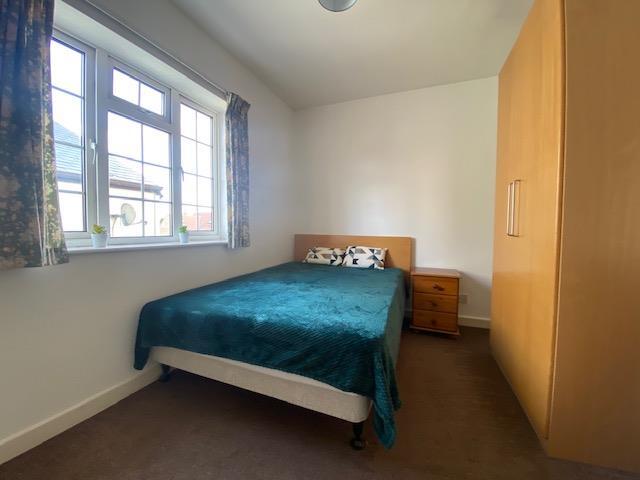 Bedroom-2.jpg