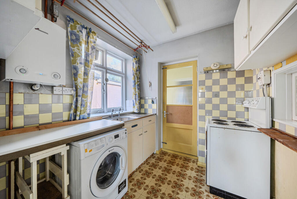 1383642-7-691dd6f...