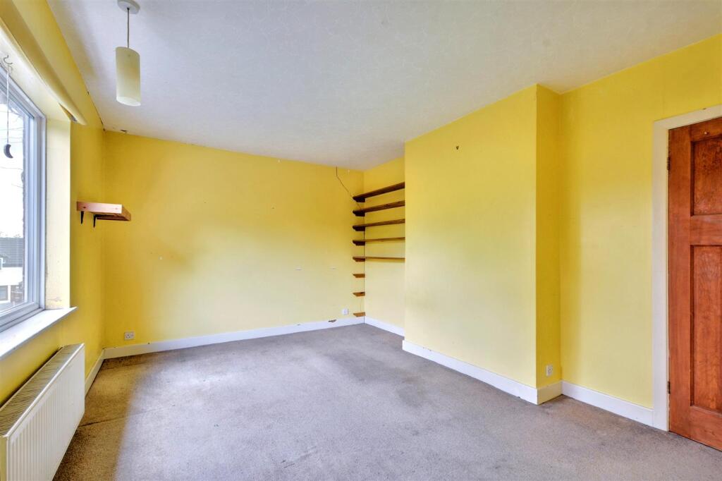 Bedroom One_3.jpeg