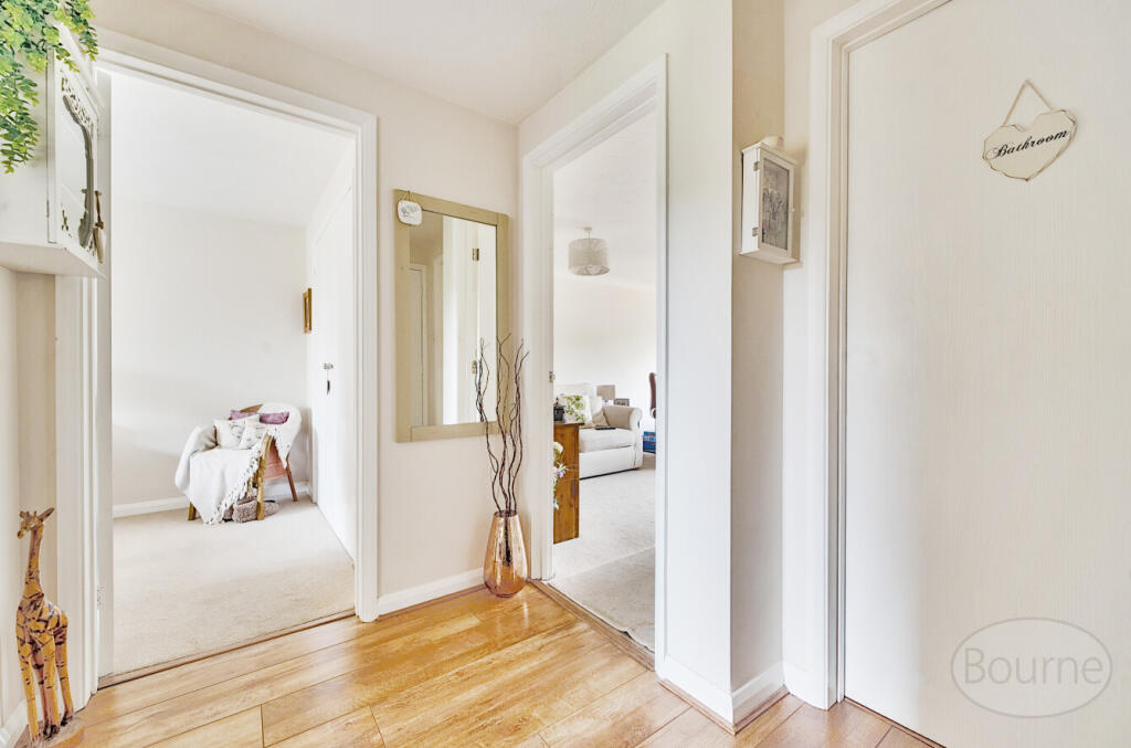 edb6ab75-bc9f-4ee...