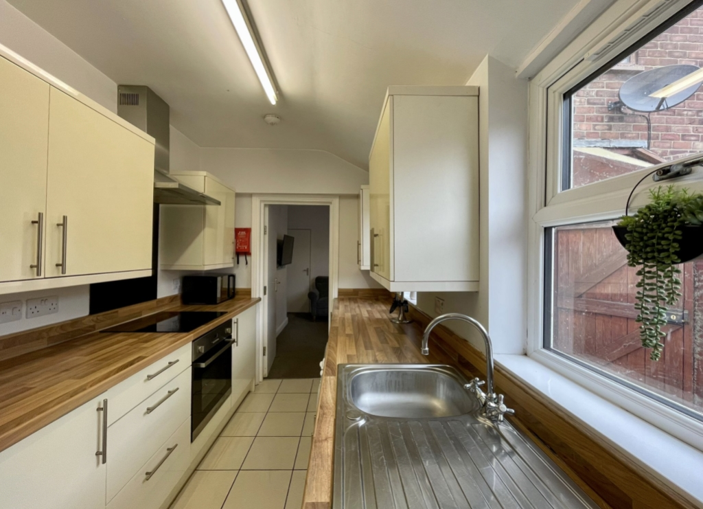 severn kitchen2