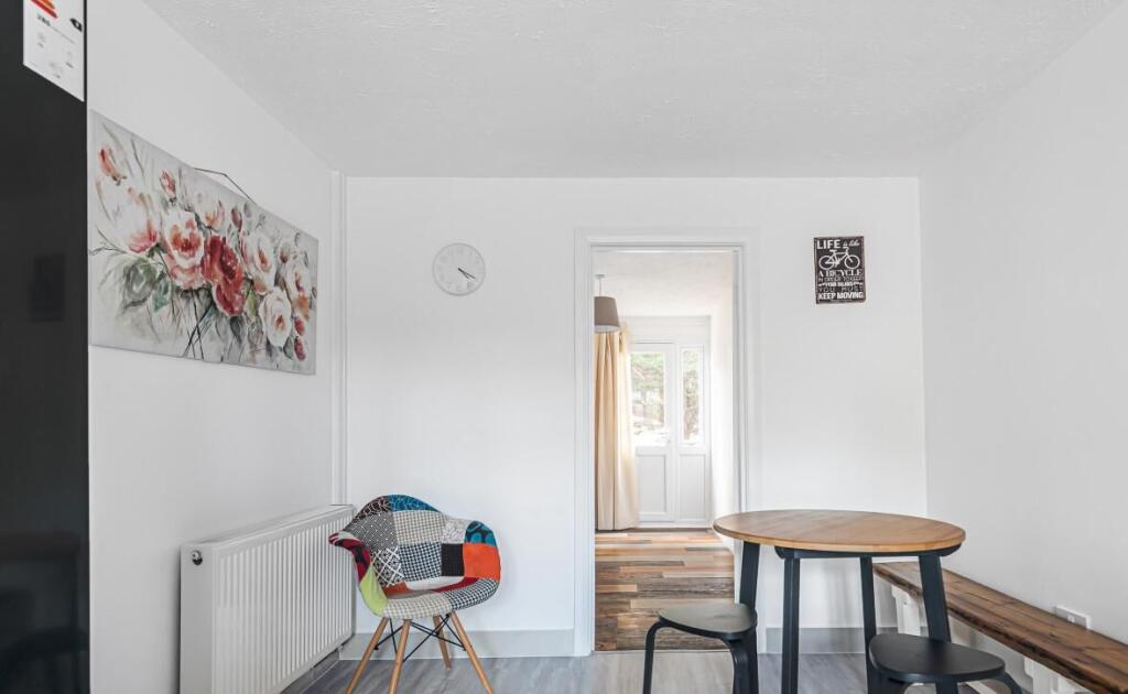 04508375-e56c-4555-b8c5-cea26c065576_cropped