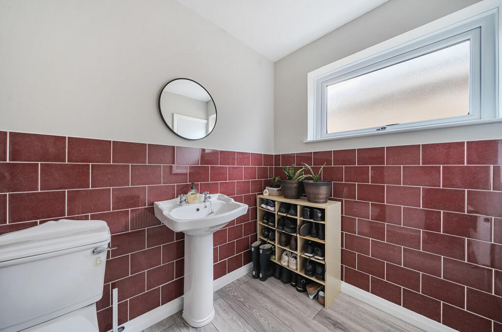 1334895-19-6894ad...