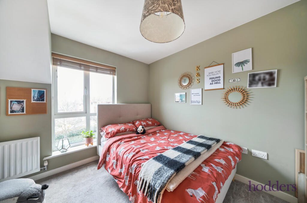 64d8f8c5-a6b7-431...