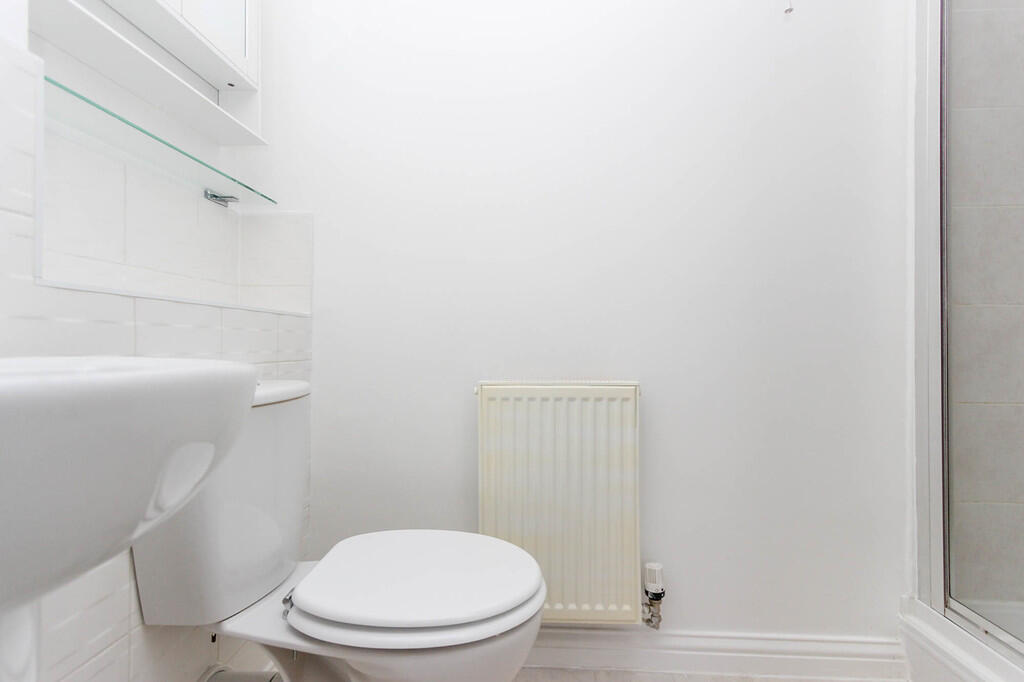 Ensuite Shower Ro...