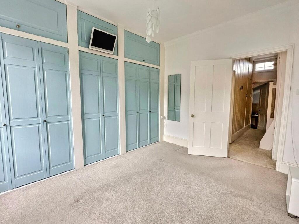 WhatsApp Image 20250905 at 100849_ea5a9b2d.jpg