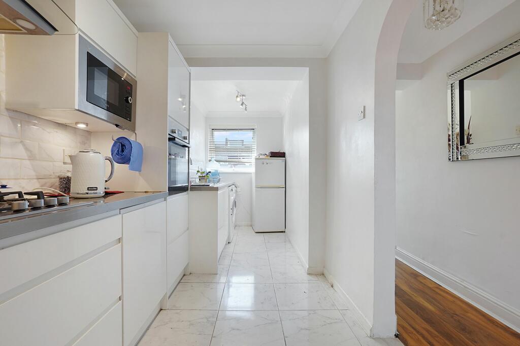 Fitted Kitchen