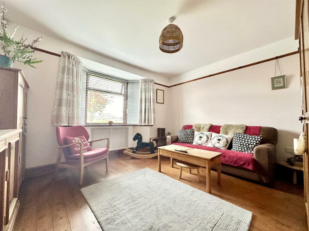 Lounge.jpg