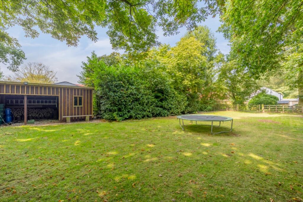 84 Boston Road (Kirton)-12