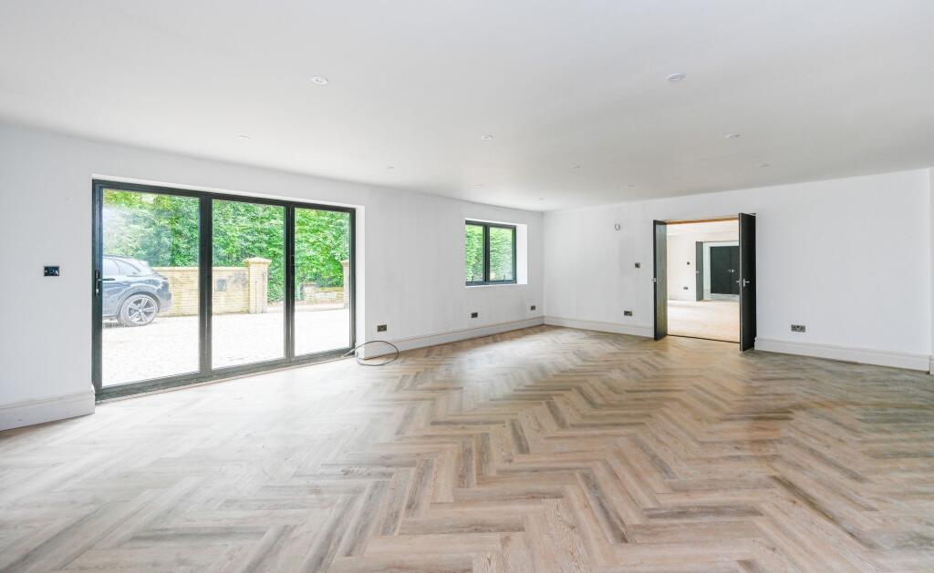 Photo 38