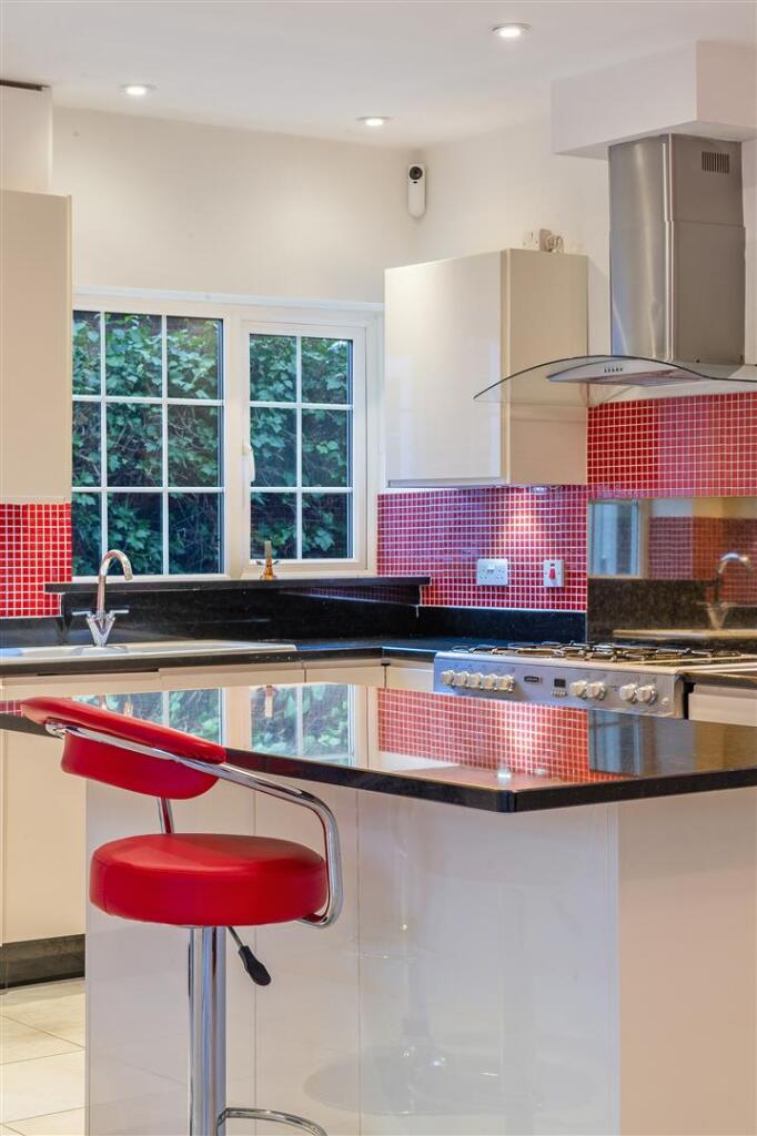 TATTENHAM WAY, 64- (13).jpg