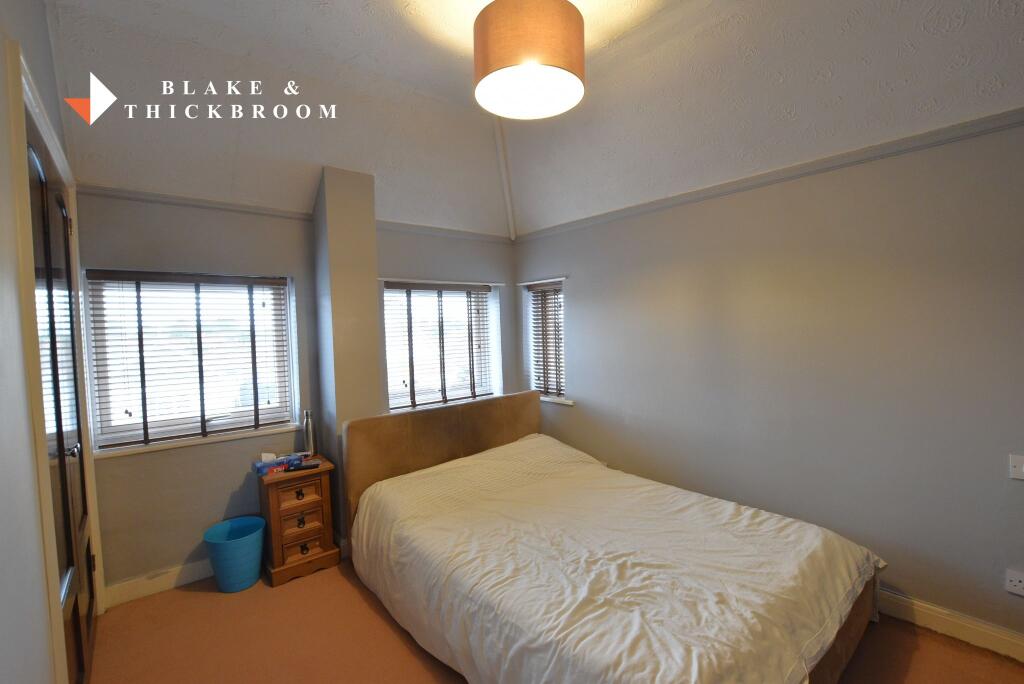 FIRST FLOOR: BEDROOM ONE