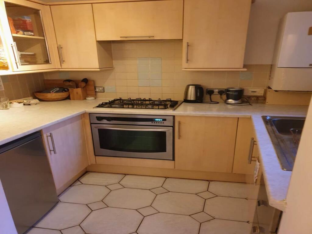40 Arley Hill BF kitchen.jpg
