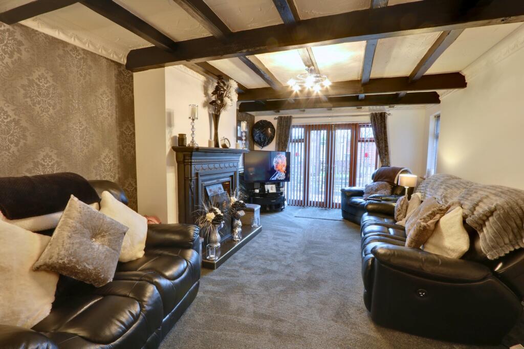 Lounge 1