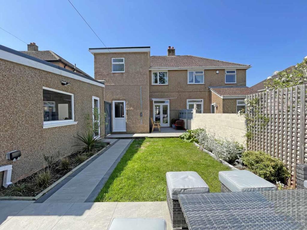 Beacon Down Avenue 40 - Rear.jpg