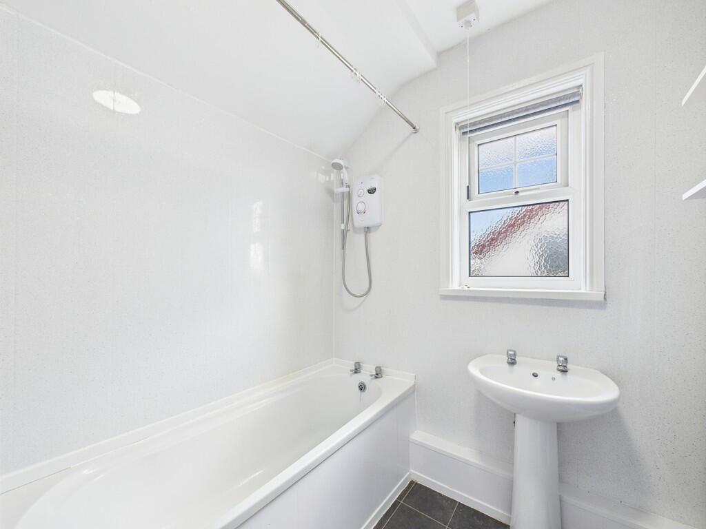 CAM01835G0-PR0242...