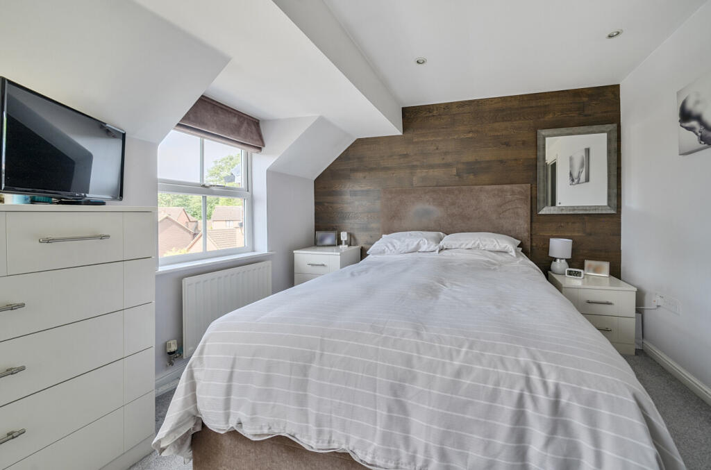 1305130-9-6851439...