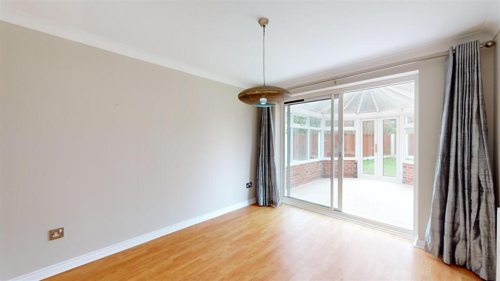 Bicton Heath, Haresfield 5 Dining Room .jpg