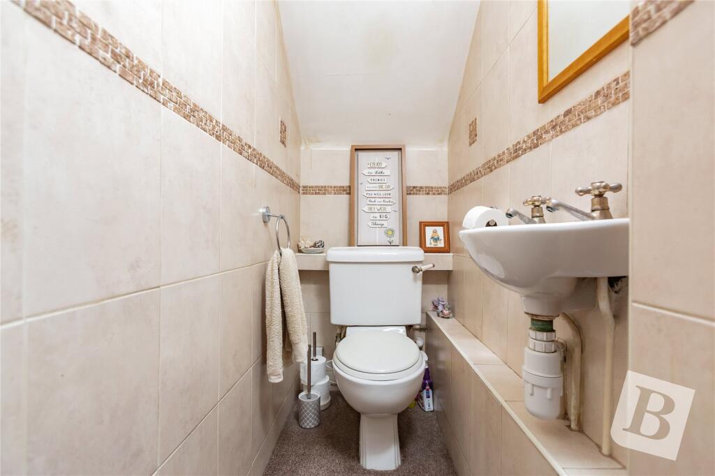 Cloakroom/WC