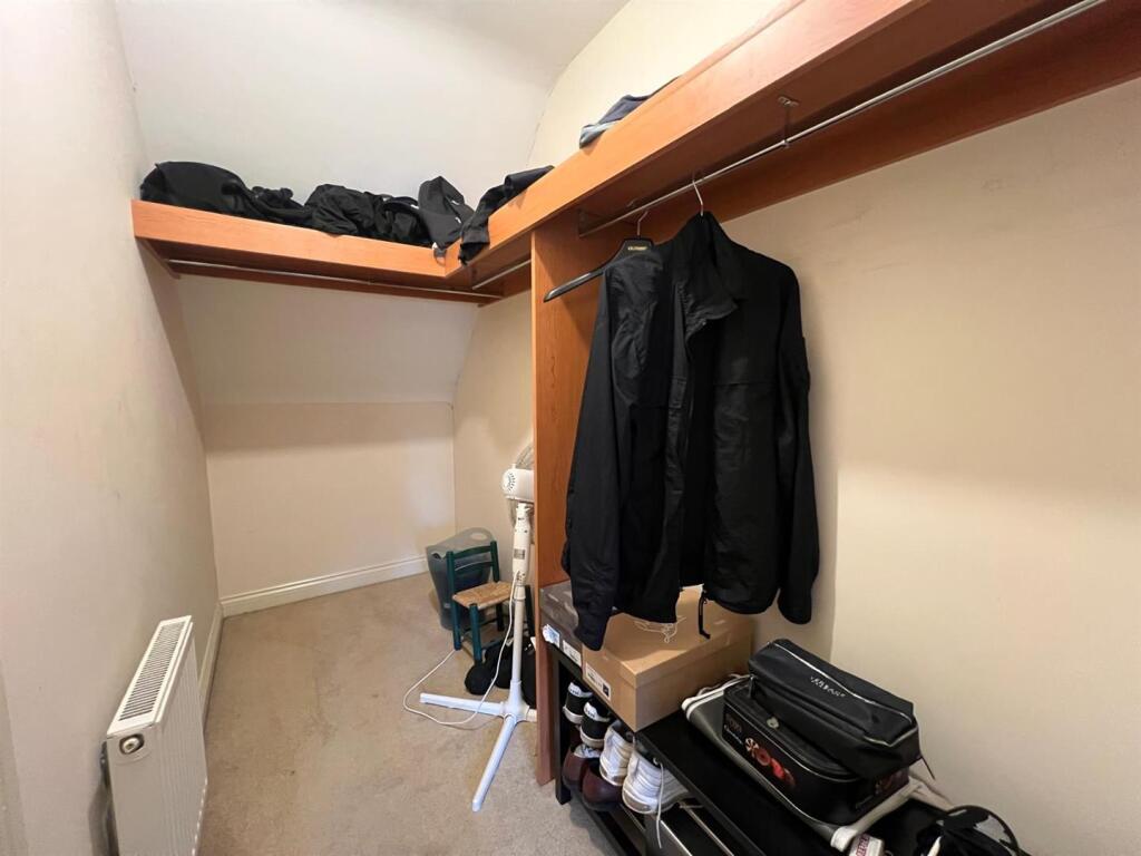 Walk in Wardrobe