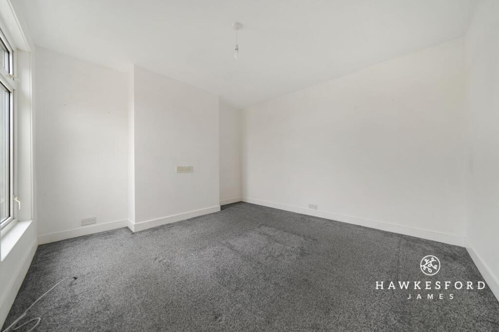 Shortlands Road, Sittingbourne - Bedroom 2