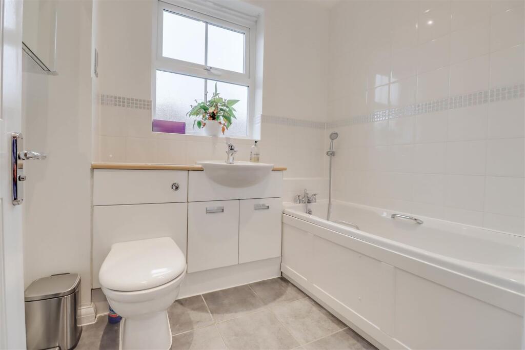 58 NORTON INSIDE-7.jpg