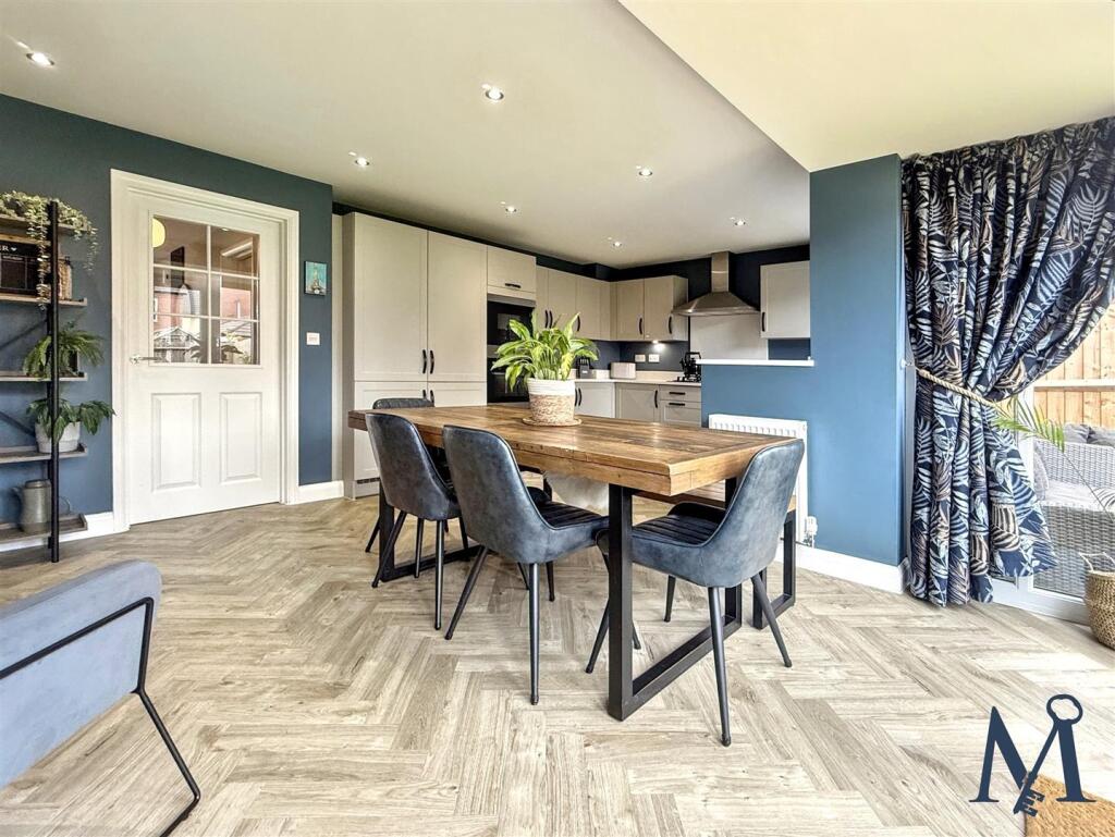 Living Kitchen Diner