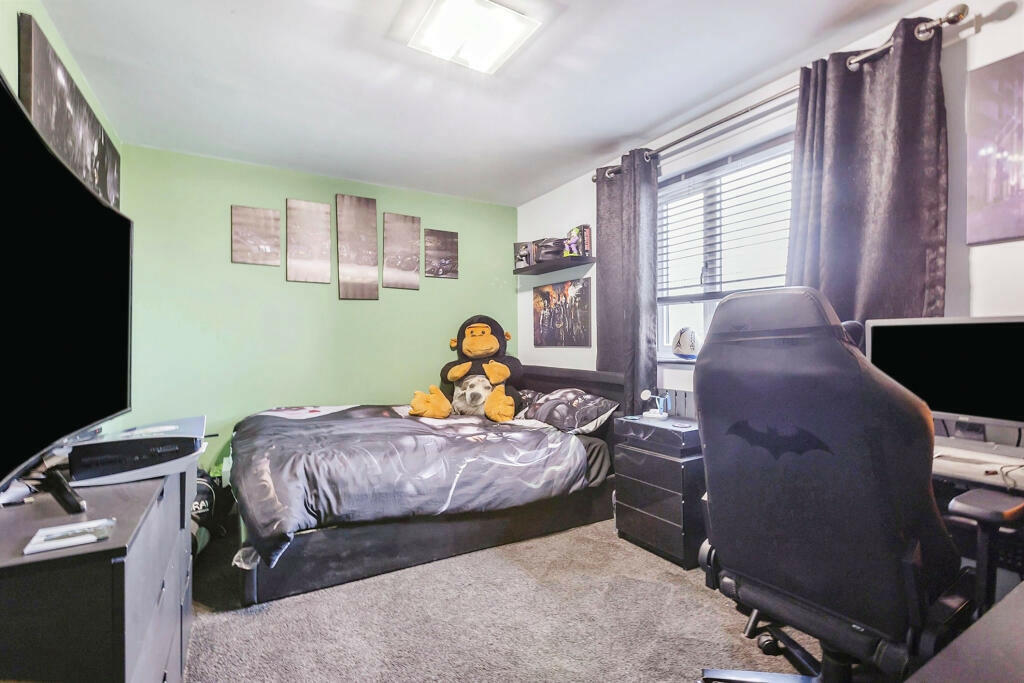 2nd Bedroom