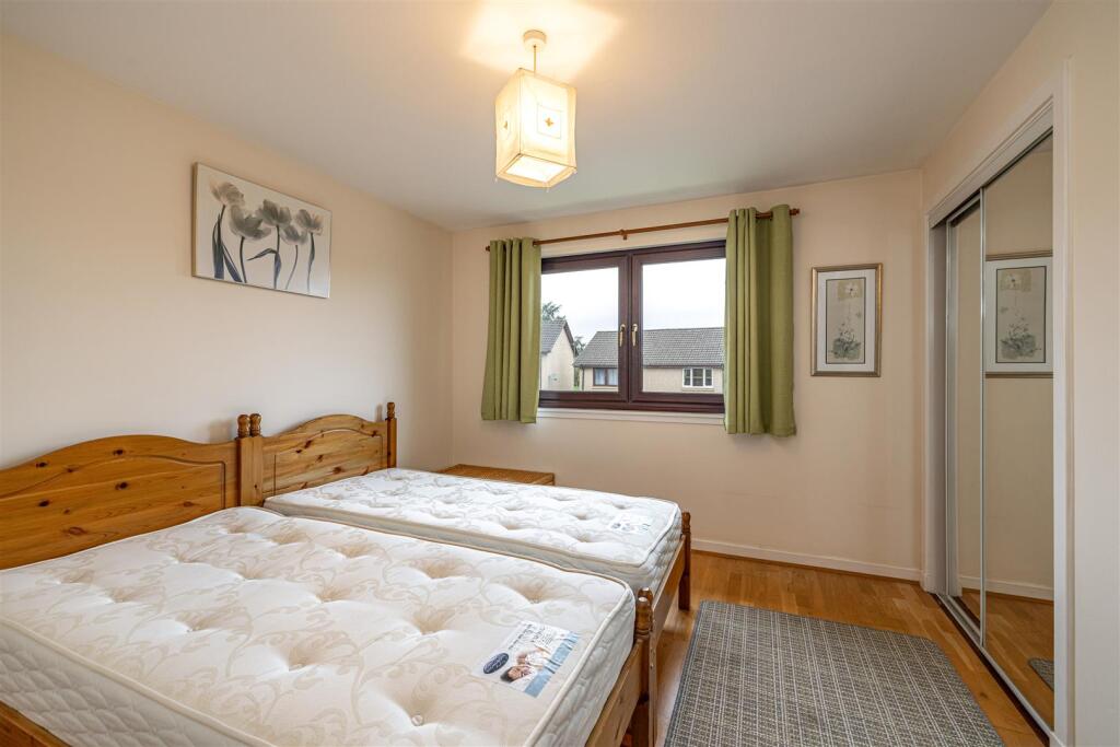 9 Sergeants Park Newtown St Boswells 23.JPG