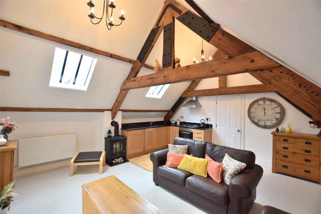 Living Room/Kitchen