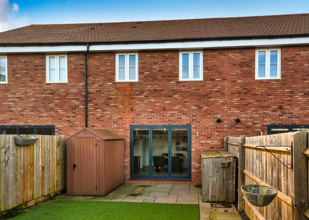 18 Millfield Road - Rear.jpg