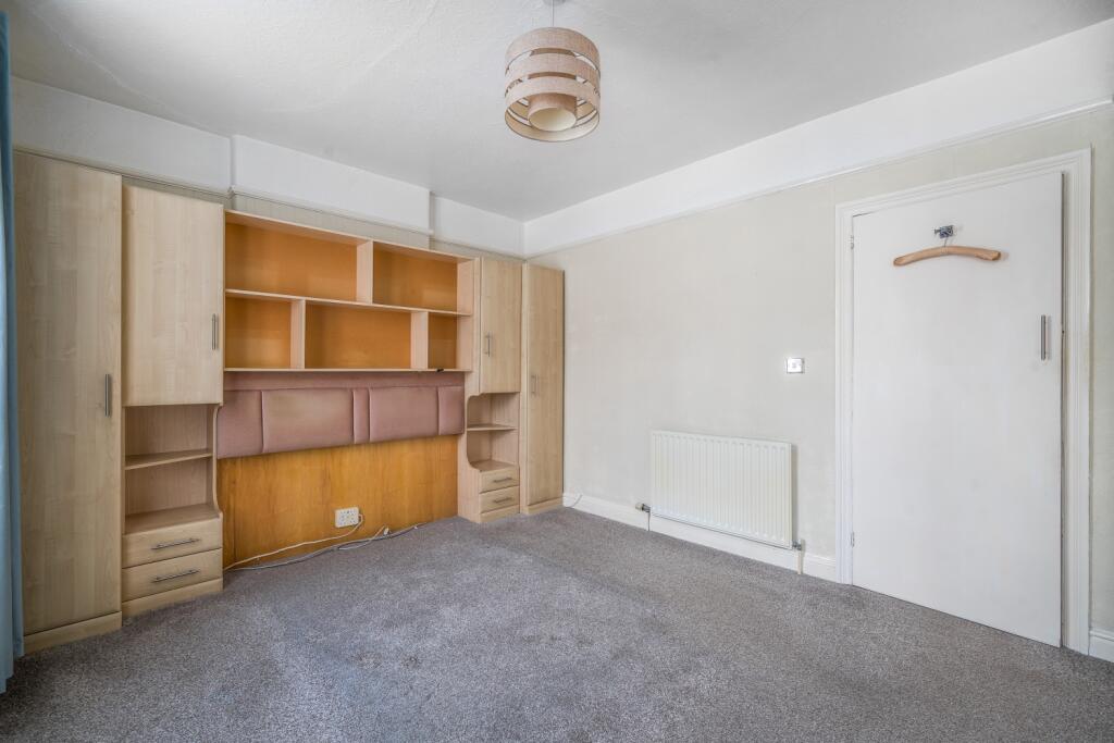 1388573-17-6937fb1784e01-ARW