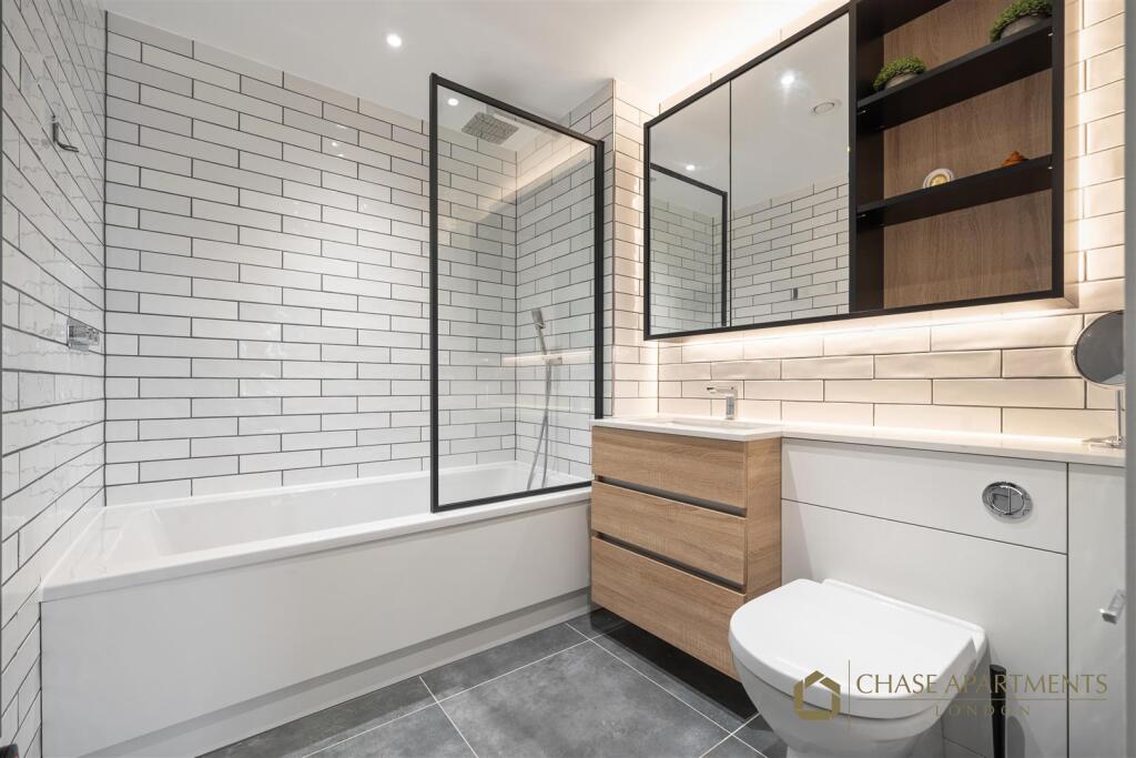 Fermont House NW9 4FG-9.jpg