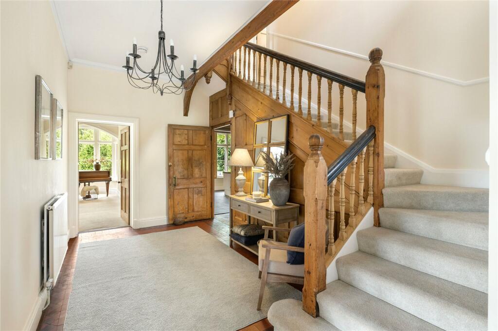 4288 Sq Ft