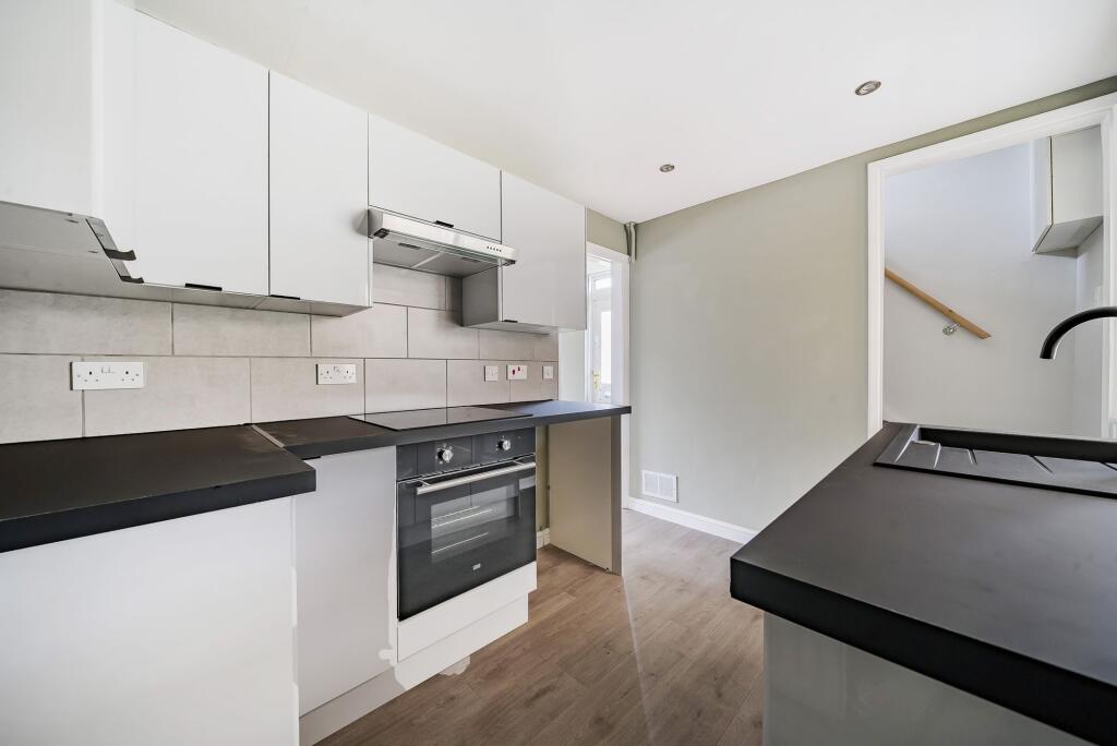 Kitchen (1)