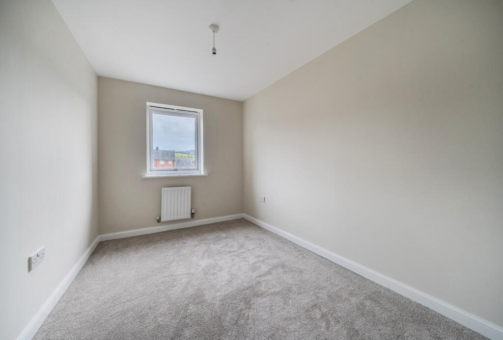 1372032-10-6914ac...