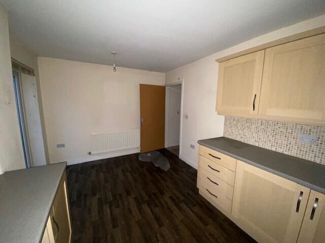 Kitchen 2 T202511191039.jpg
