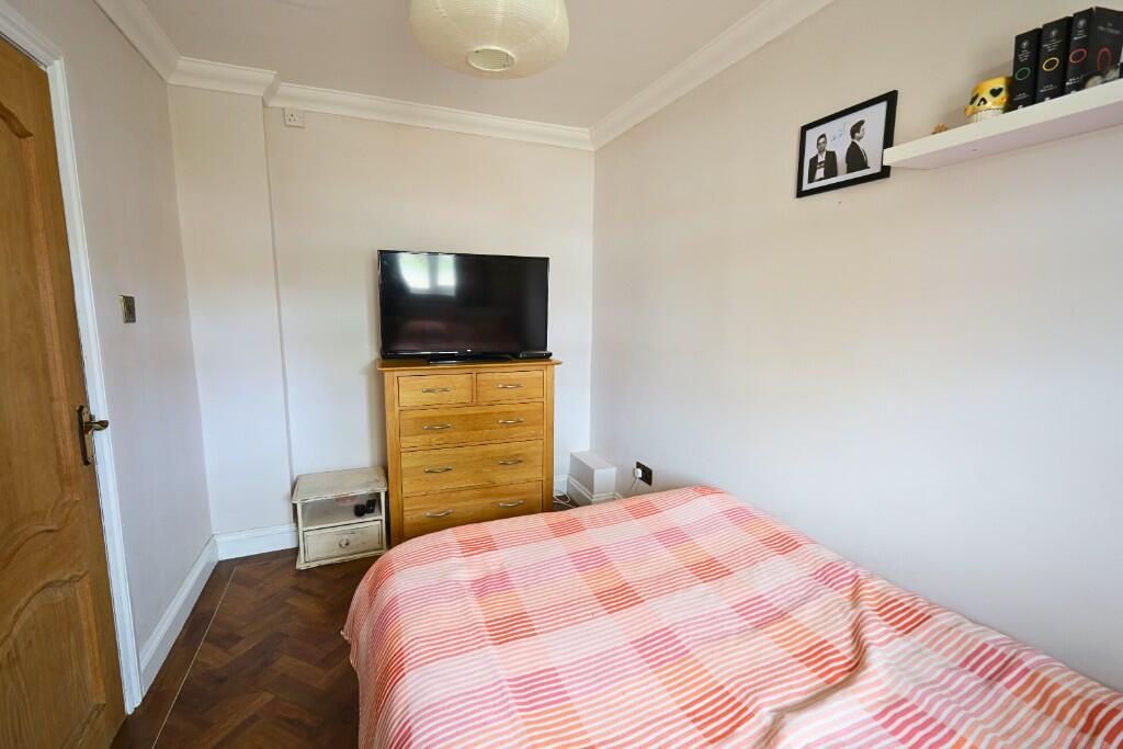 bed 3