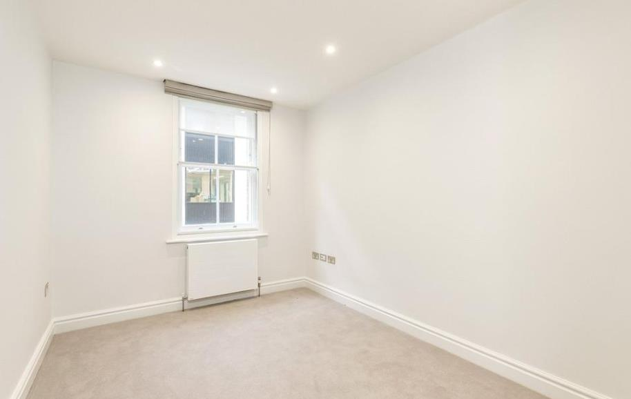 4 eliot mews 5 15.10.png